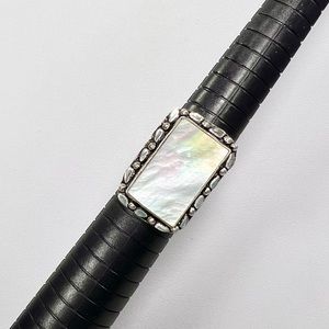 Mother of Pearl 925 Gemstone Ring size 8.5